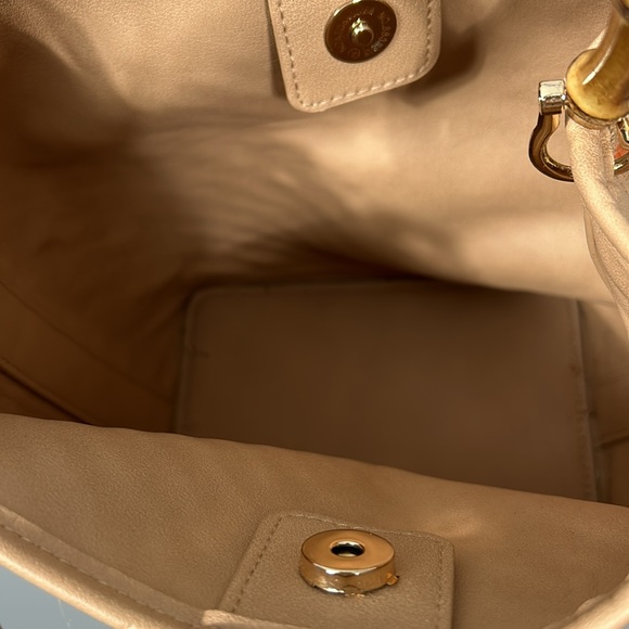 Sondra Roberts Woven Bucket Mini Handbag Crossbody with Bamboo Handle Orange - Picture 8 of 12